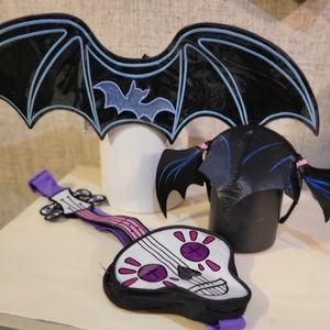 🎃 Sale 🎃 Disney Junior Vampirina 3 pc Accesory Kit